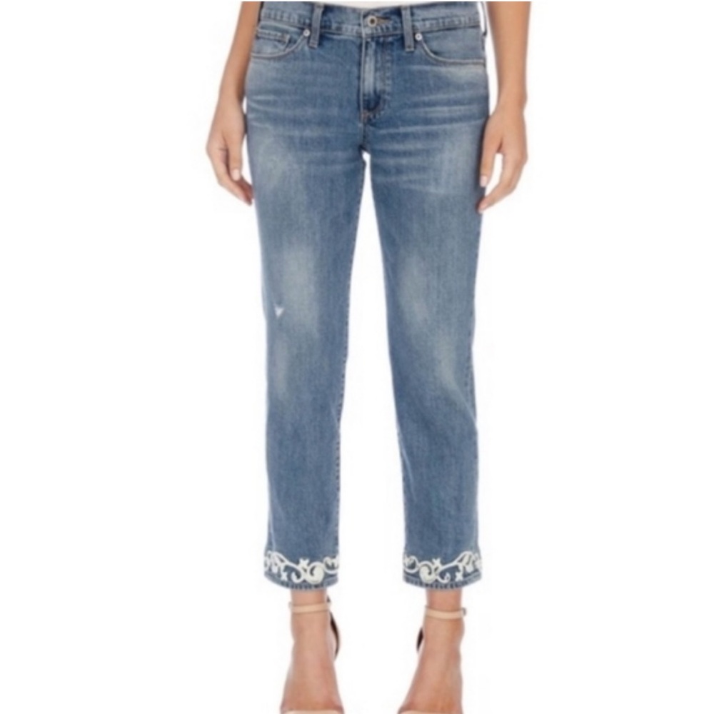Lucky Brand Sweet Crop Vine‎ Embroidery Hem Denim Jeans